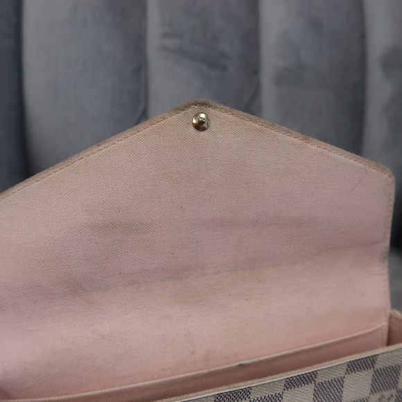 ❌SOLD❌LOUIS VUITTON POCHETTE FELICIE - Picture 5 of 10